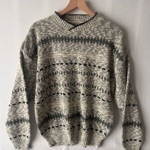 Diner Sportswear - 90’s/Vintage Inspired - Chunky Knit Gray Patterned Sweater